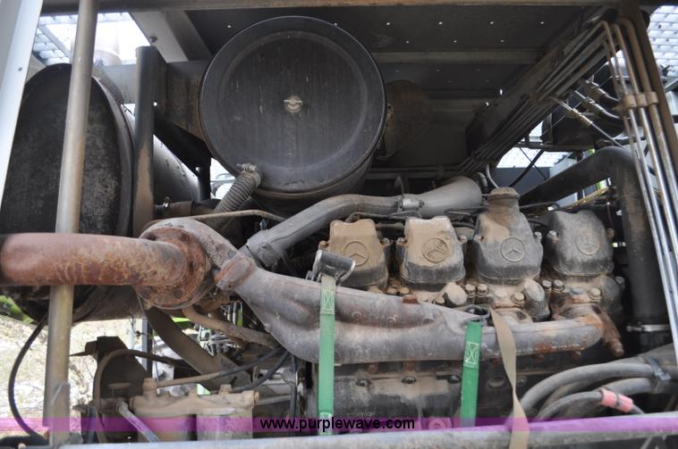 image for item G7072 2000 Claas Jaguar 880 forage harvester