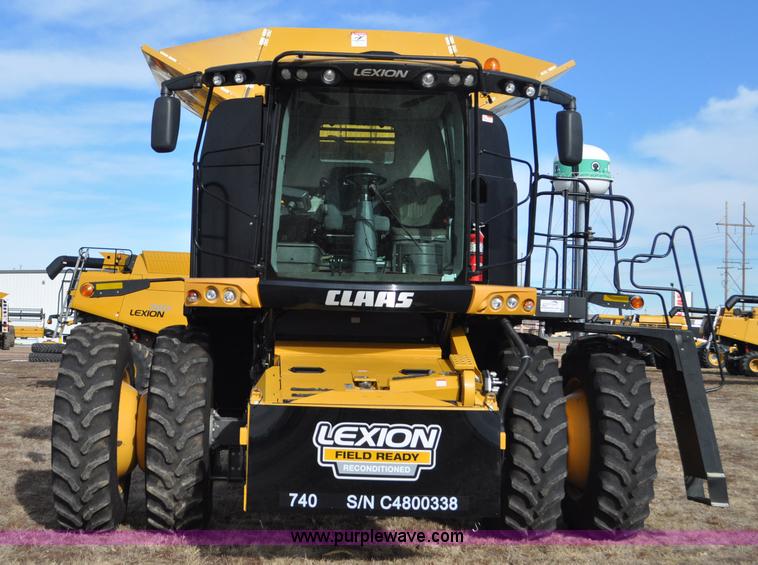 image for item G7073 2012 Lexion Claas 740 combine