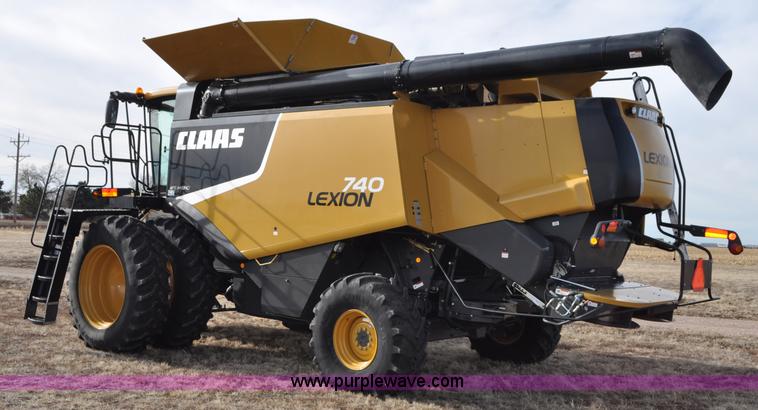 image for item G7073 2012 Lexion Claas 740 combine