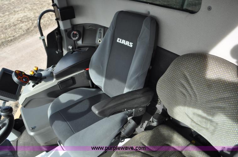 image for item G7073 2012 Lexion Claas 740 combine