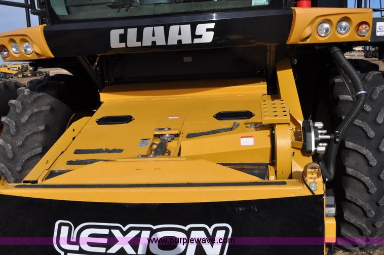 image for item G7073 2012 Lexion Claas 740 combine