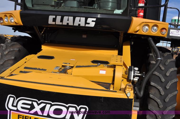 image for item G7073 2012 Lexion Claas 740 combine