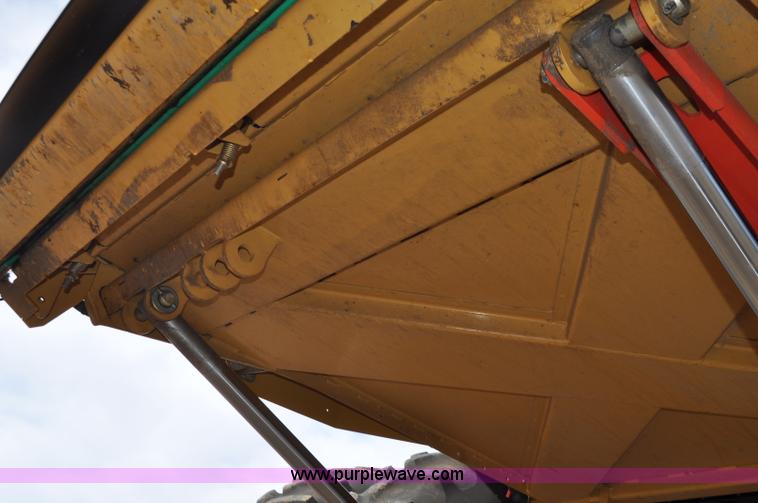 image for item G7073 2012 Lexion Claas 740 combine