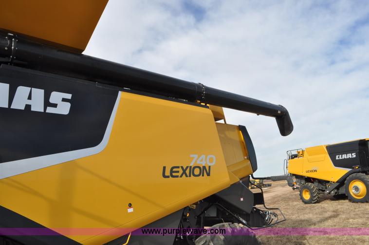 image for item G7073 2012 Lexion Claas 740 combine
