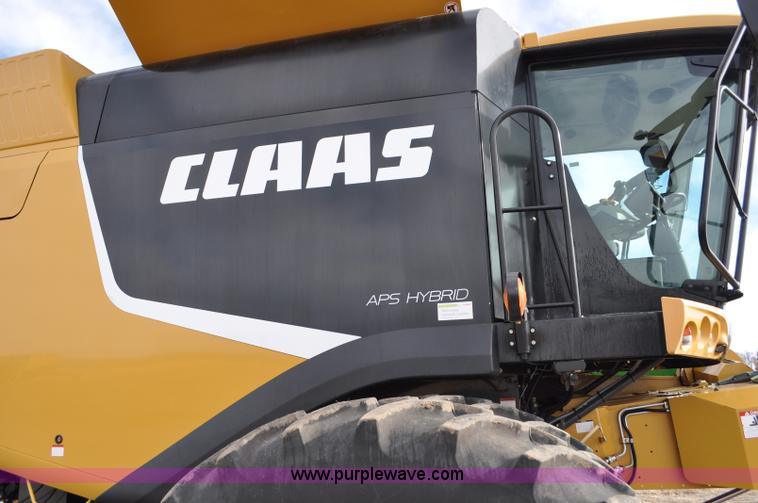 image for item G7073 2012 Lexion Claas 740 combine