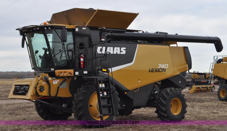 image for item G7074 2012 Lexion Claas 740 combine