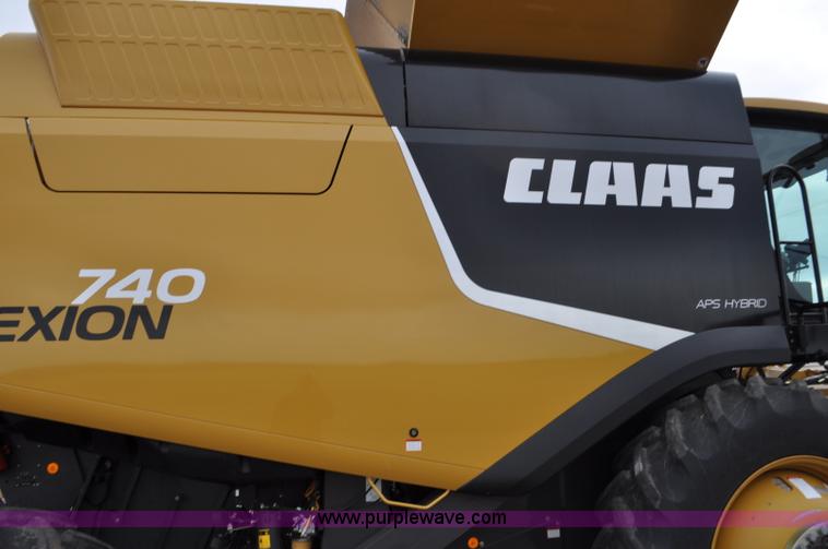 image for item G7074 2012 Lexion Claas 740 combine