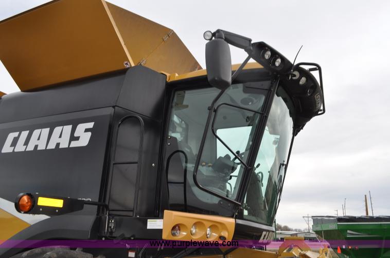 image for item G7074 2012 Lexion Claas 740 combine