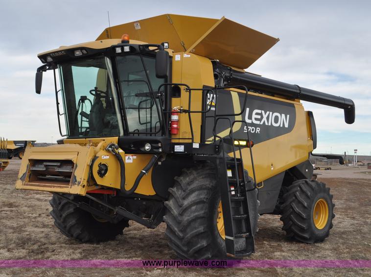 image for item G7075 2010 Lexion Claas 570R combine
