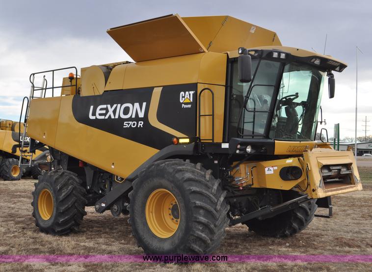 image for item G7075 2010 Lexion Claas 570R combine