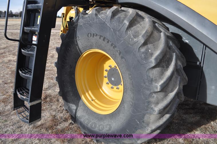 image for item G7075 2010 Lexion Claas 570R combine
