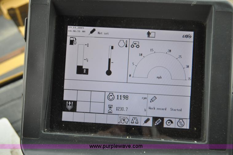 image for item G7075 2010 Lexion Claas 570R combine