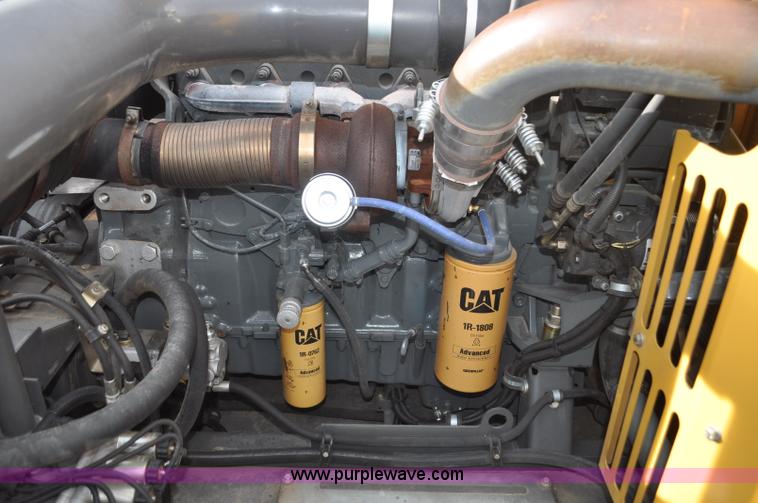 image for item G7075 2010 Lexion Claas 570R combine