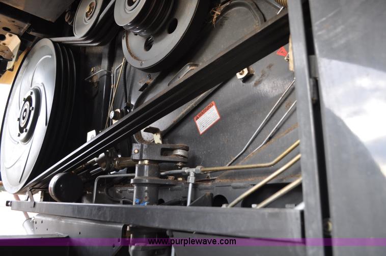 image for item G7075 2010 Lexion Claas 570R combine