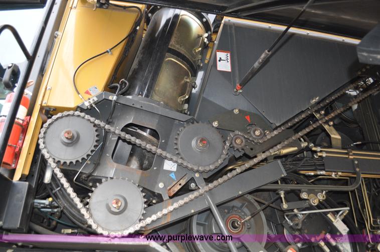 image for item G7075 2010 Lexion Claas 570R combine