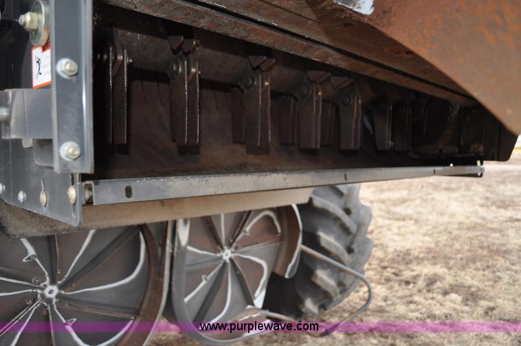 image for item G7075 2010 Lexion Claas 570R combine