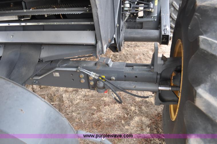 image for item G7075 2010 Lexion Claas 570R combine