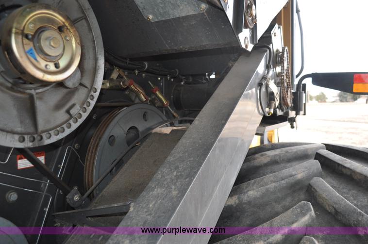 image for item G7075 2010 Lexion Claas 570R combine