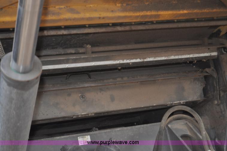 image for item G7075 2010 Lexion Claas 570R combine