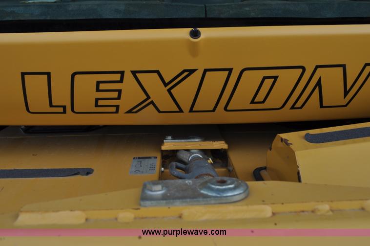 image for item G7075 2010 Lexion Claas 570R combine