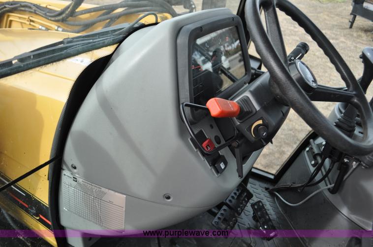 image for item G7089 2002 Challenger MT455 MFWD tractor