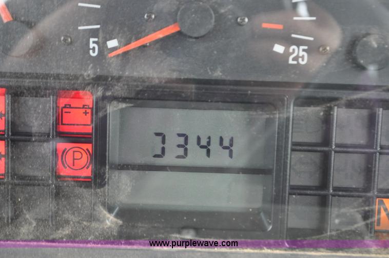 image for item G7089 2002 Challenger MT455 MFWD tractor