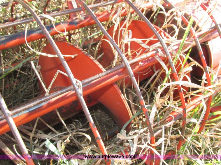 image for item H1014 Westfield W100 grain auger