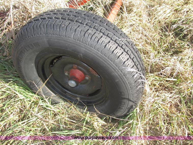 image for item H1014 Westfield W100 grain auger