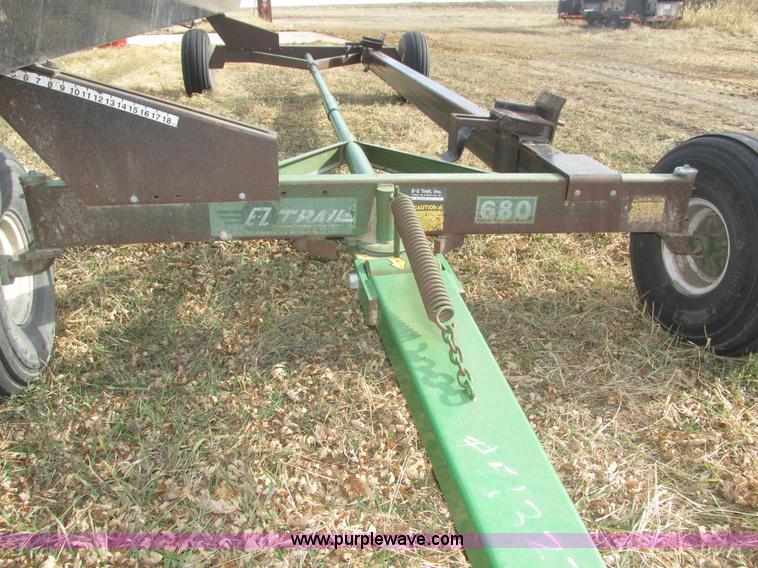 image for item H1015 E-Z Trail 680 header trailer