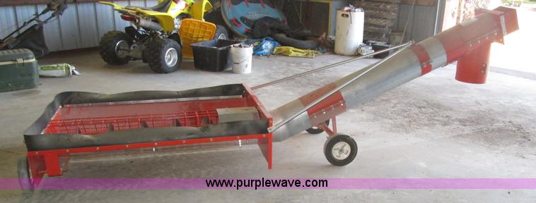 image for item H1016 2012 Luffland grain hopper