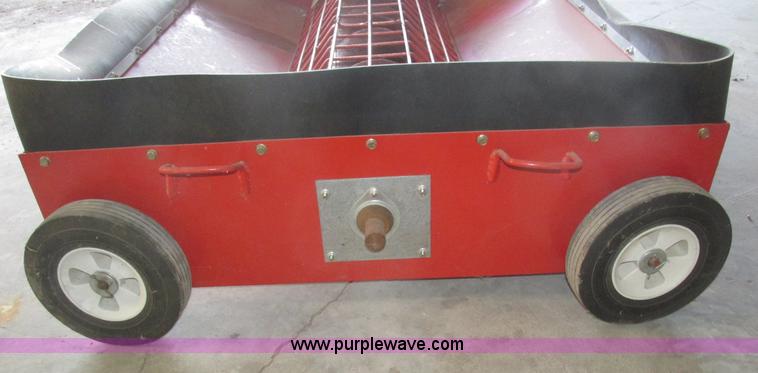 image for item H1016 2012 Luffland grain hopper