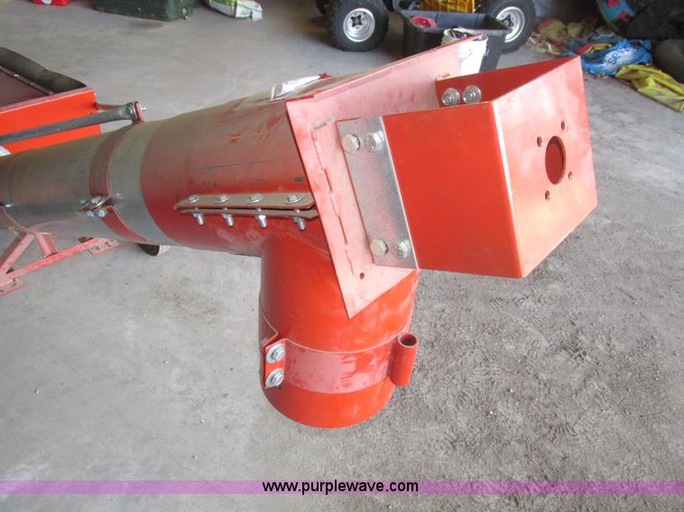 image for item H1016 2012 Luffland grain hopper