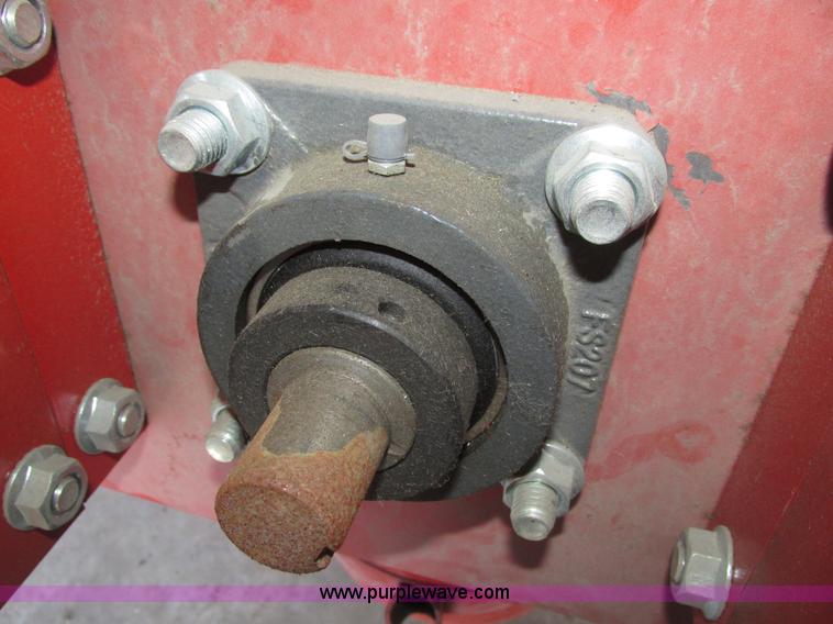 image for item H1016 2012 Luffland grain hopper