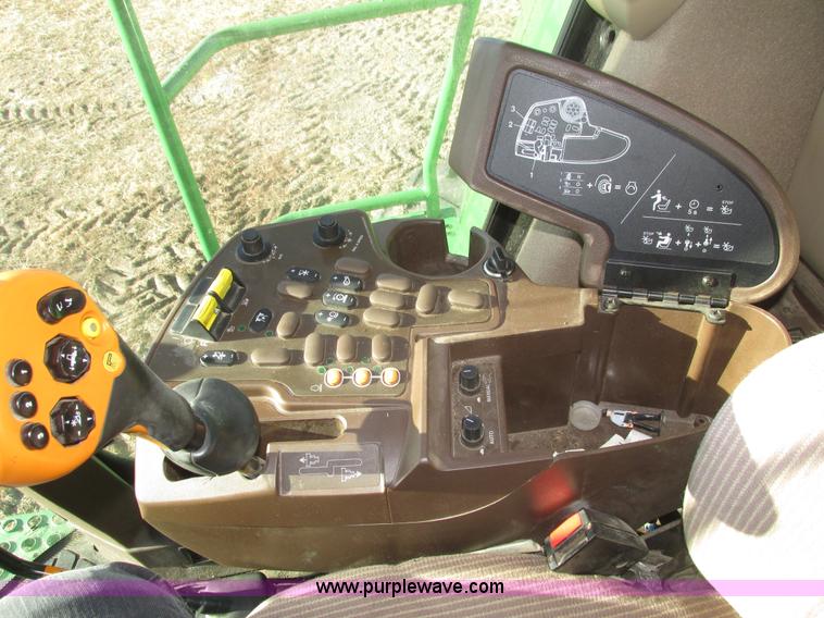 image for item H1017 2004 John Deere 9760 STS combine
