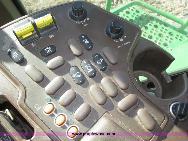 image for item H1017 2004 John Deere 9760 STS combine