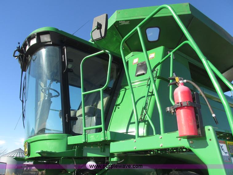 image for item H1017 2004 John Deere 9760 STS combine