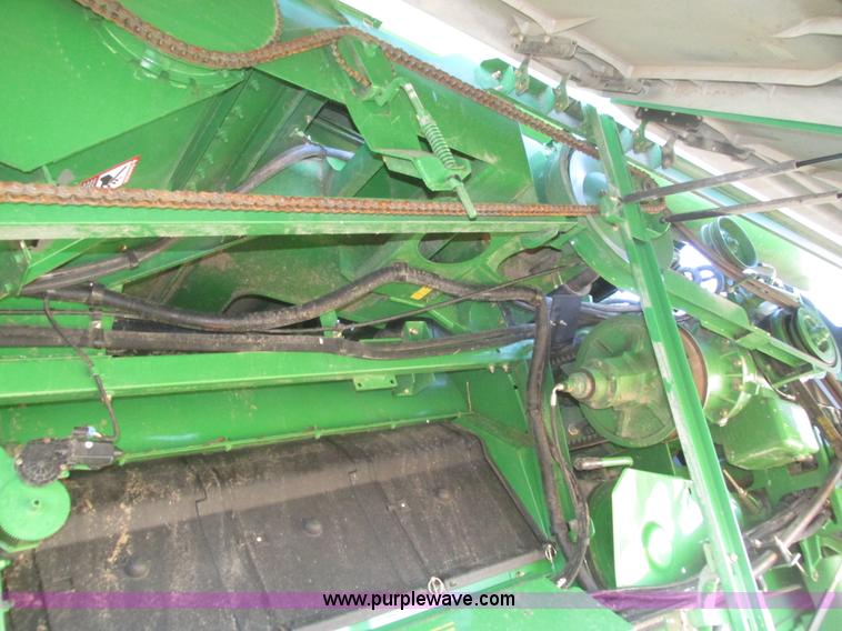 image for item H1017 2004 John Deere 9760 STS combine