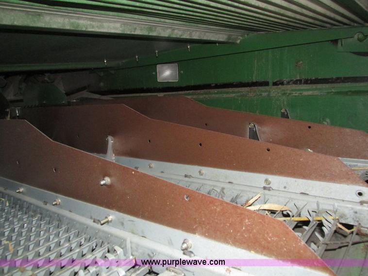 image for item H1017 2004 John Deere 9760 STS combine