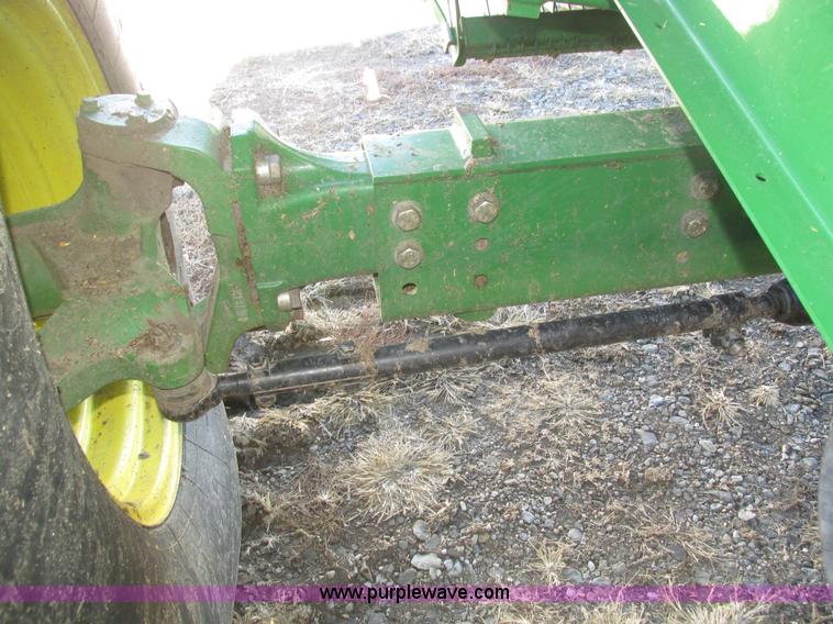 image for item H1017 2004 John Deere 9760 STS combine