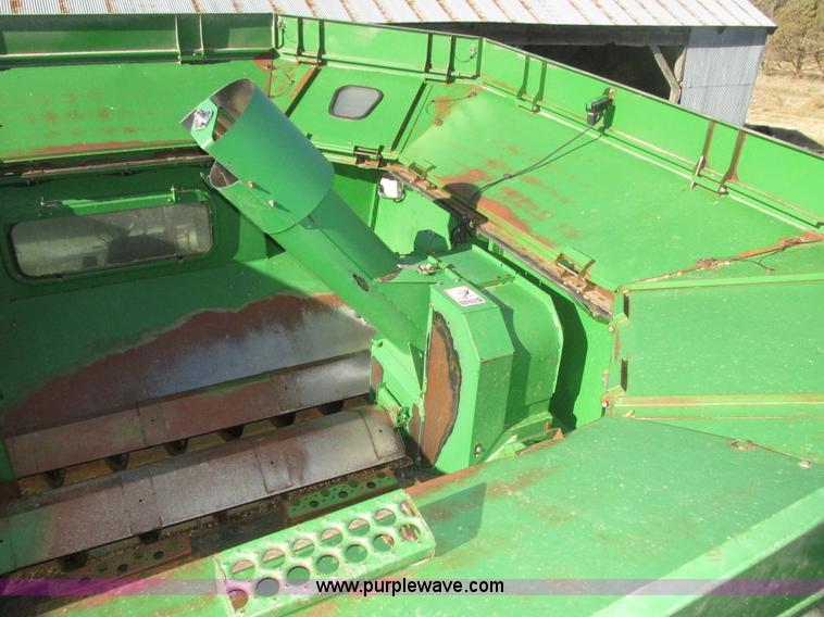 image for item H1017 2004 John Deere 9760 STS combine