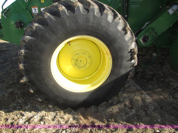 image for item H1017 2004 John Deere 9760 STS combine
