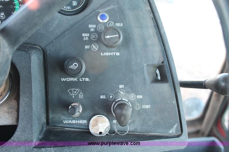 image for item H8005 1980 Massey-Ferguson 4880 4WD tractor