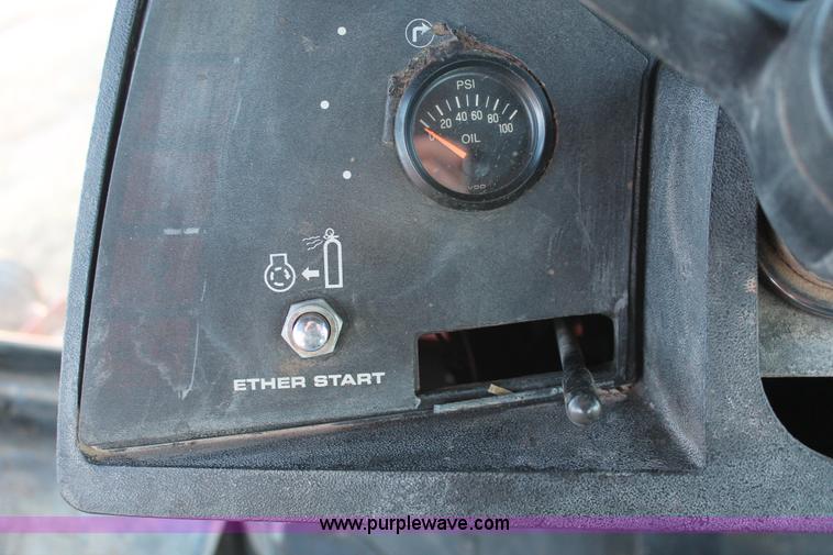 image for item H8005 1980 Massey-Ferguson 4880 4WD tractor