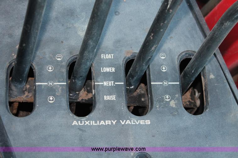 image for item H8005 1980 Massey-Ferguson 4880 4WD tractor