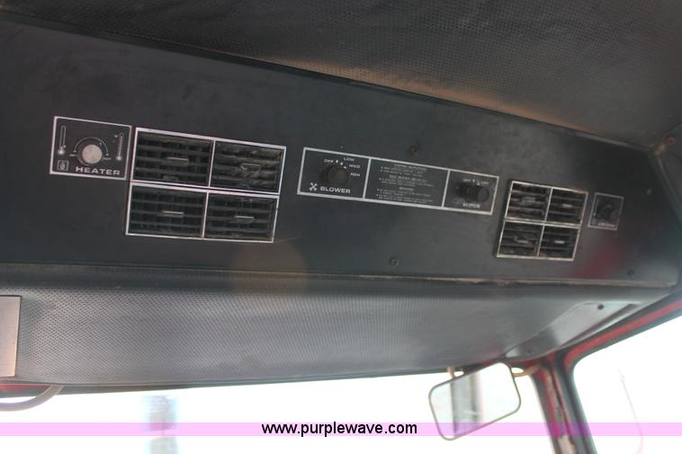 image for item H8005 1980 Massey-Ferguson 4880 4WD tractor