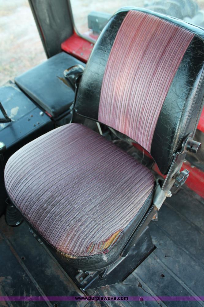 image for item H8005 1980 Massey-Ferguson 4880 4WD tractor