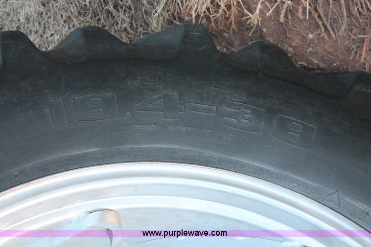 image for item H8005 1980 Massey-Ferguson 4880 4WD tractor