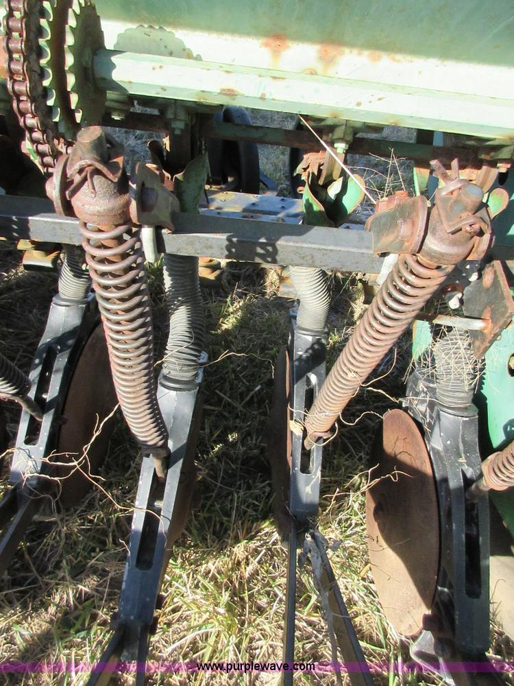 image for item I1824 John Deere 8300 grain drill