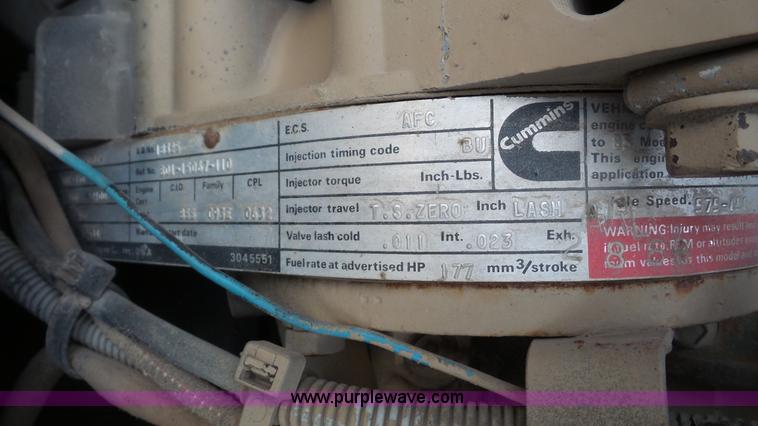 image for item J4550 1985 Freightliner semi truck