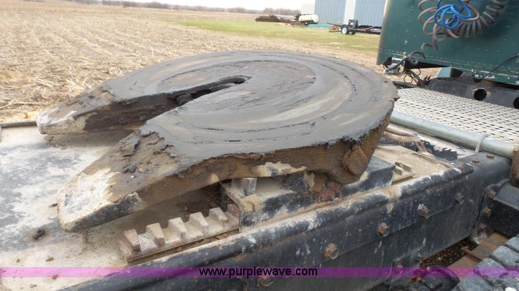 image for item J4550 1985 Freightliner semi truck